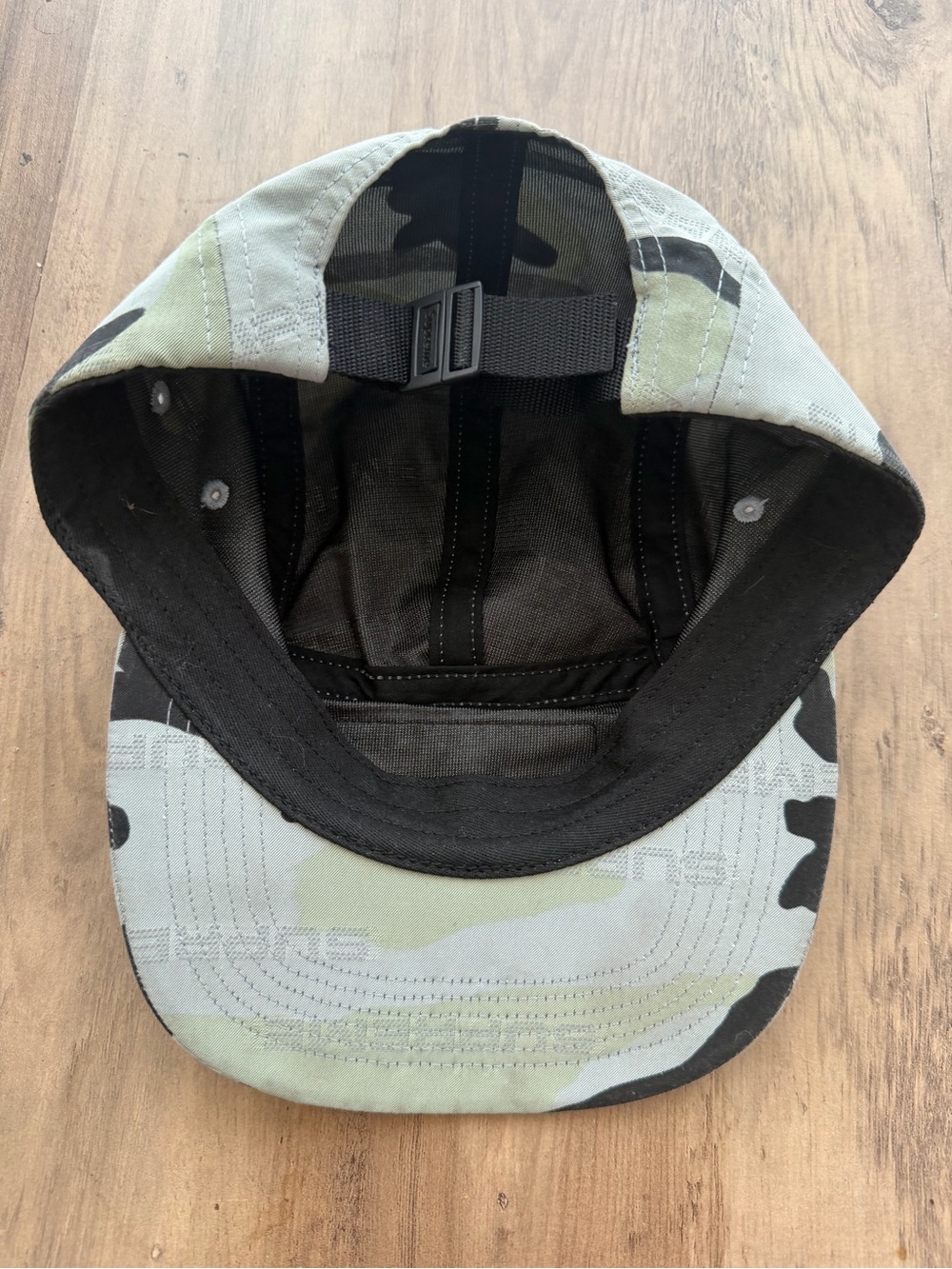 Supreme Camo 5-Panel Cap - Olive Green & Black - Picture 4 of 4